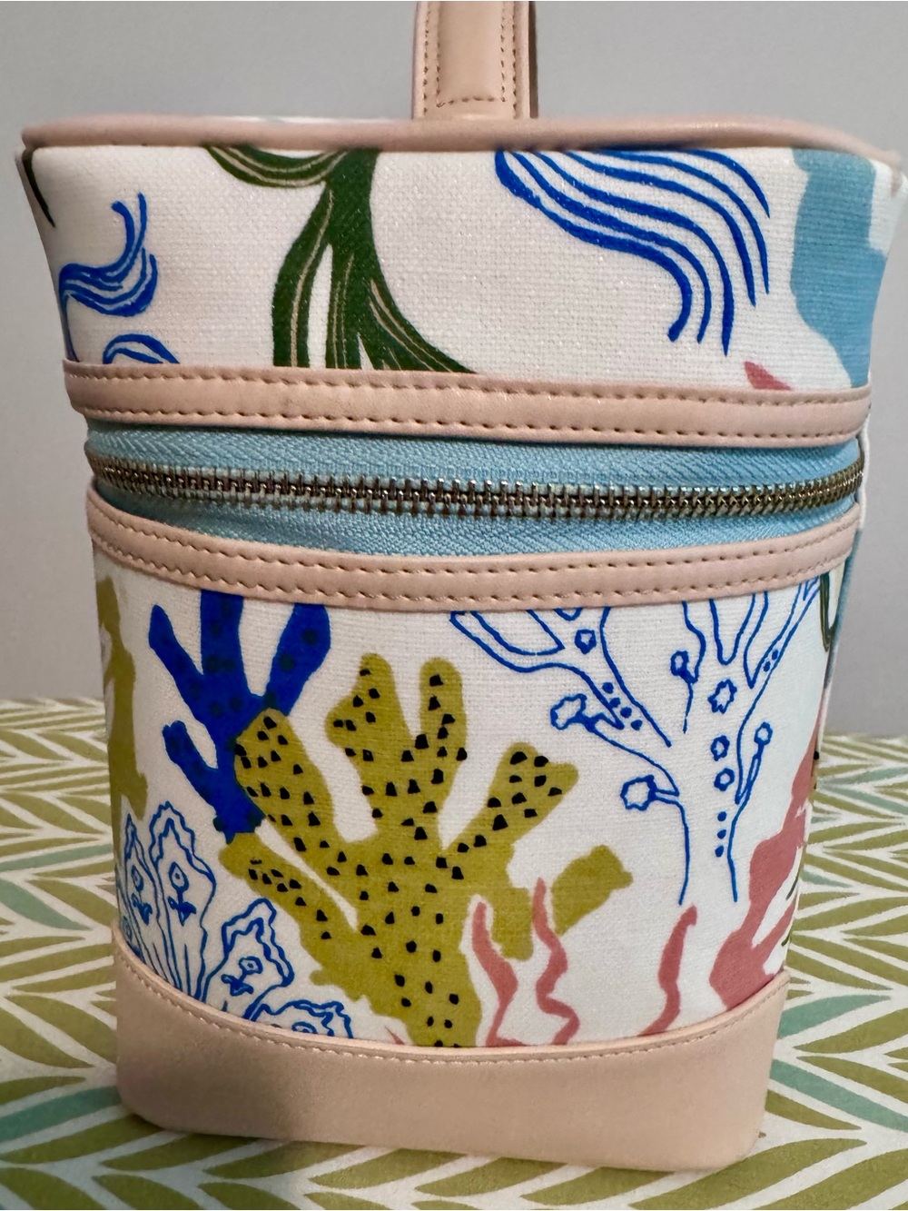 Spartina 449 Pastel Mermaid Sea Cosmetic Train Case - Pink, Blue, Green - Picture 8 of 8